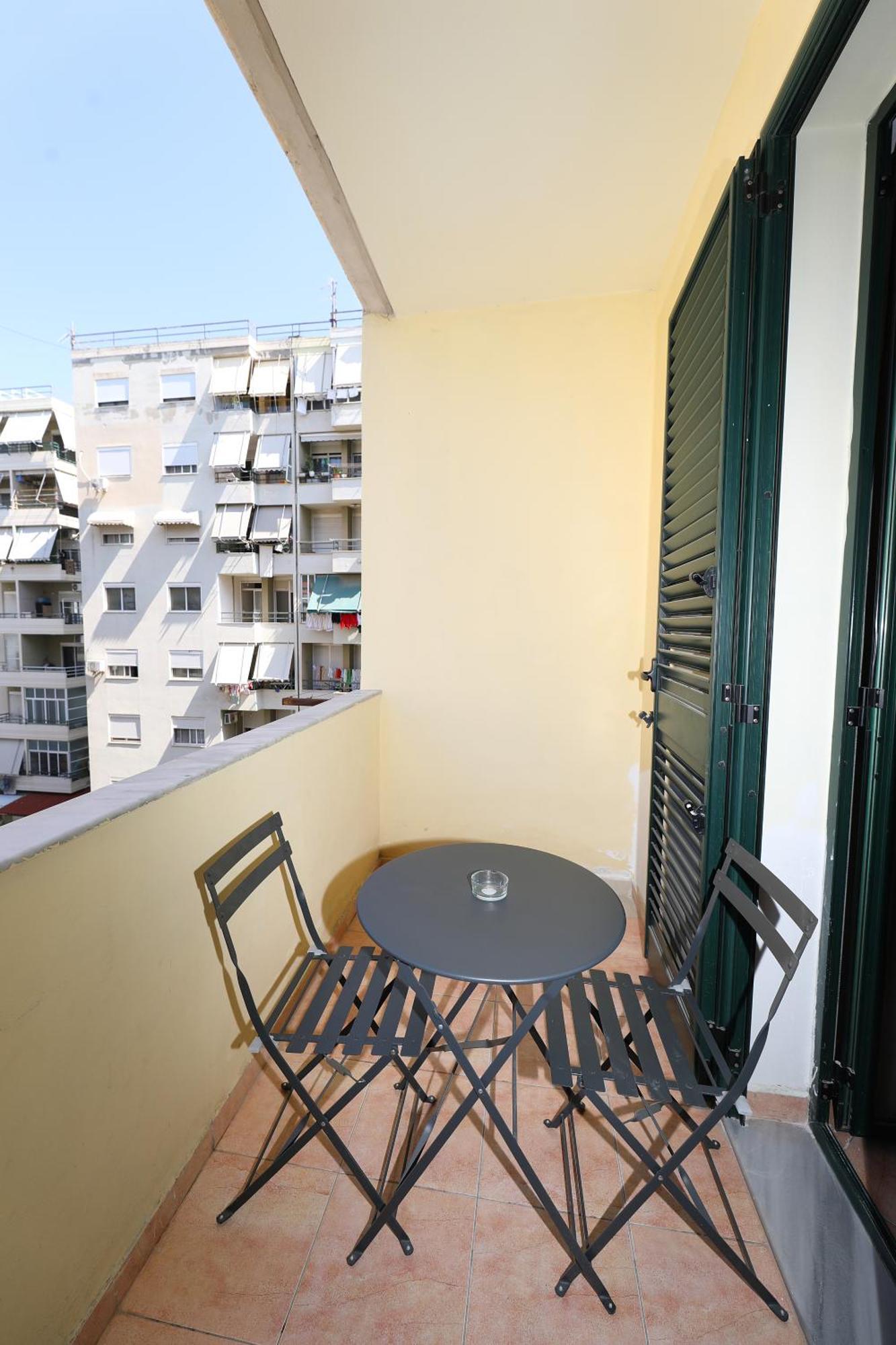 Sunny Side Apartament *